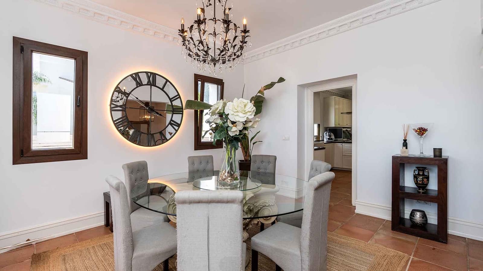 5 soveværelse Villa til salg i Marbella med swimmingpool - € 3.850.000 (Ref: 9104736)