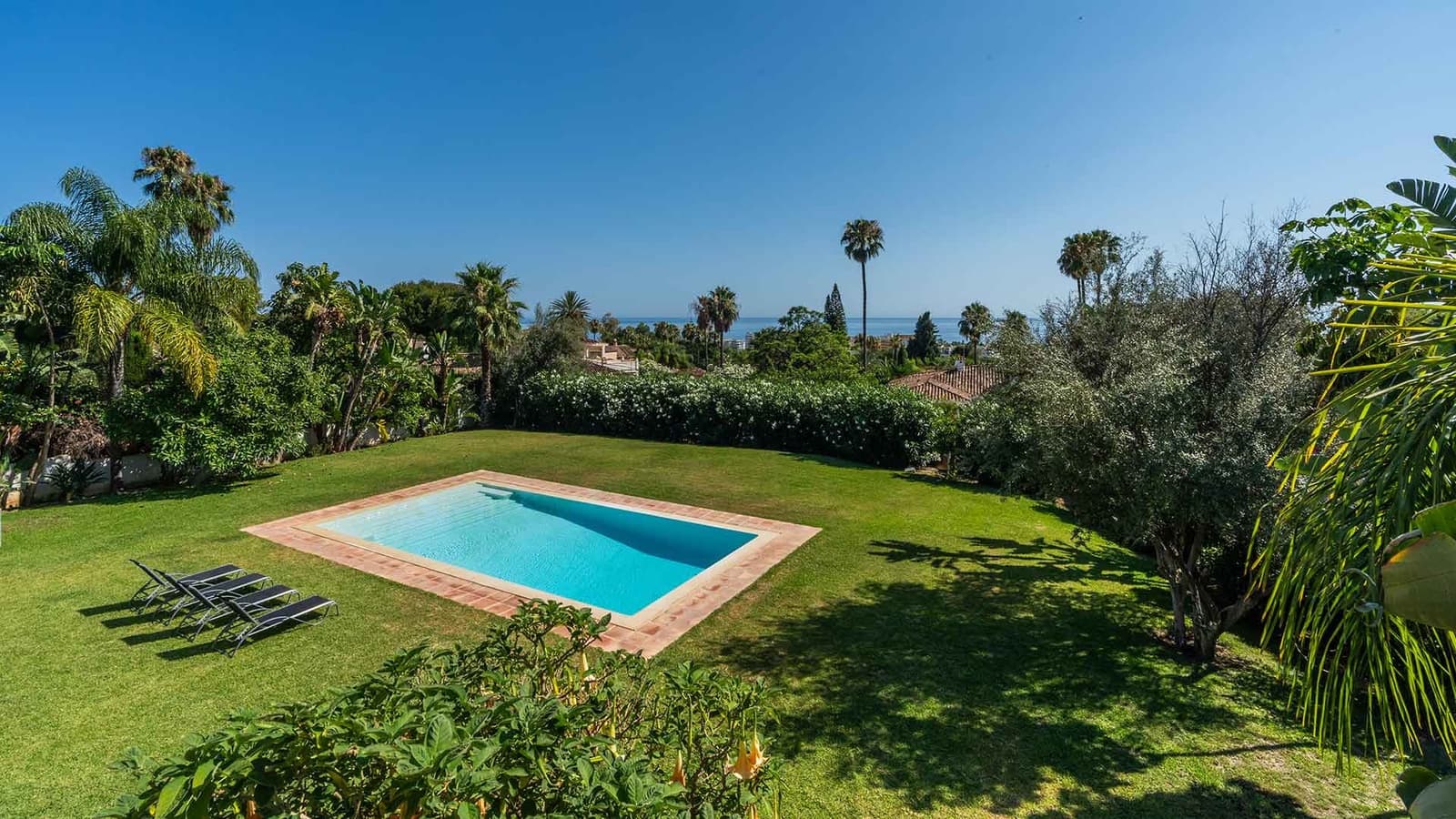 5 soveværelse Villa til salg i Marbella med swimmingpool - € 3.850.000 (Ref: 9104736)