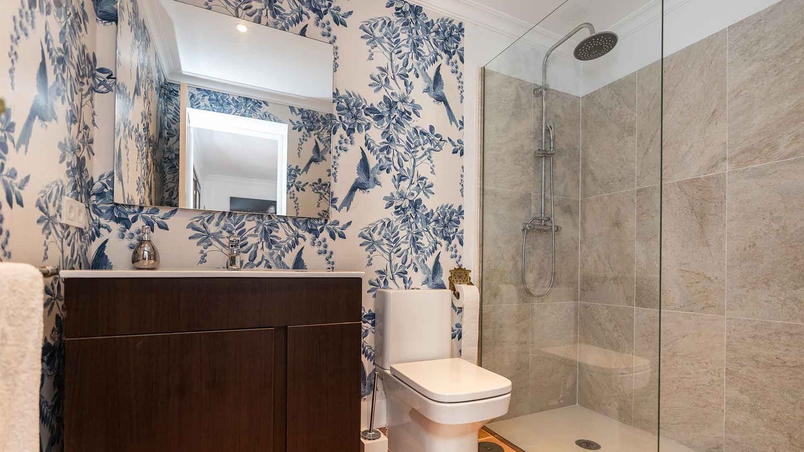 5 soveværelse Villa til salg i Marbella med swimmingpool - € 3.850.000 (Ref: 9104736)