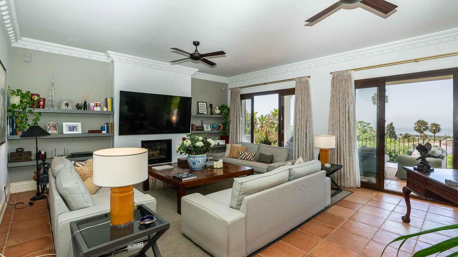 5 soveværelse Villa til salg i Marbella med swimmingpool - € 3.850.000 (Ref: 9104736)