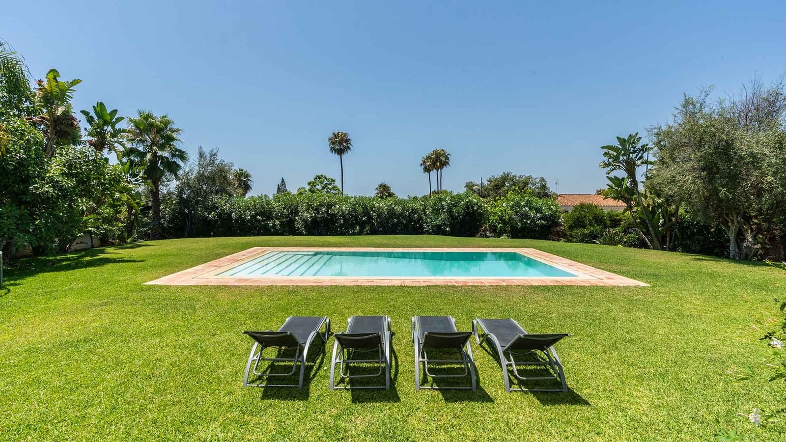 5 soveværelse Villa til salg i Marbella med swimmingpool - € 3.850.000 (Ref: 9104736)