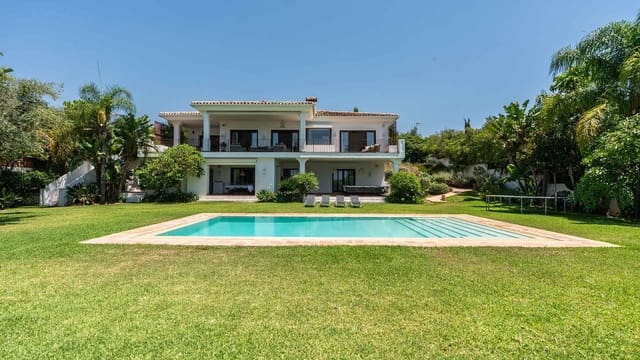 5 soveværelse Villa til salg i Playa Bajadilla - Puertos, Marbella med swimmingpool - € 4.150.000 (Ref: 9104736)