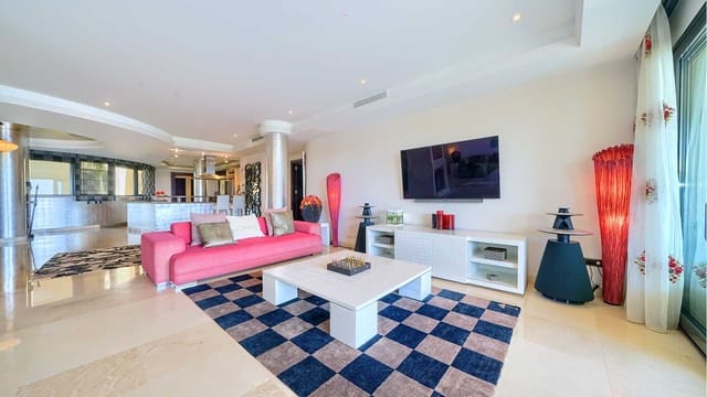 3 chambre Appartement à vendre à Puerto Banus, Marbella avec piscine - 6 900 000 € (Ref: 9108815)