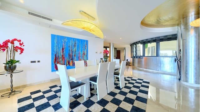 3 chambre Appartement à vendre à Puerto Banus, Marbella avec piscine - 6 900 000 € (Ref: 9108815)