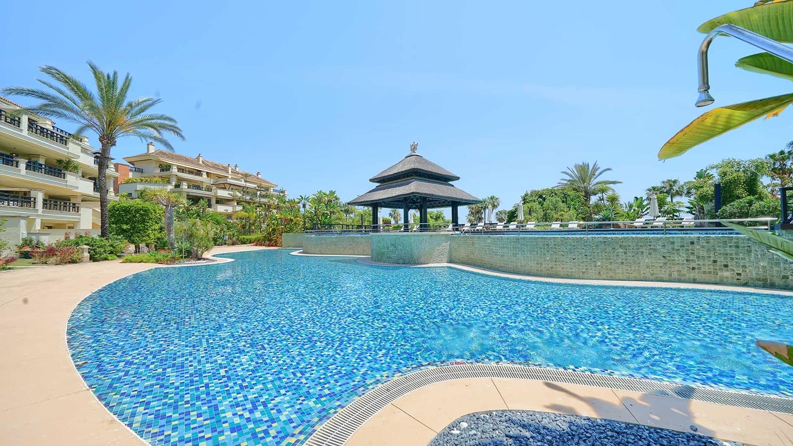 3 chambre Appartement à vendre à Puerto Banus avec piscine - 6 900 000 € (Ref: 9108815)