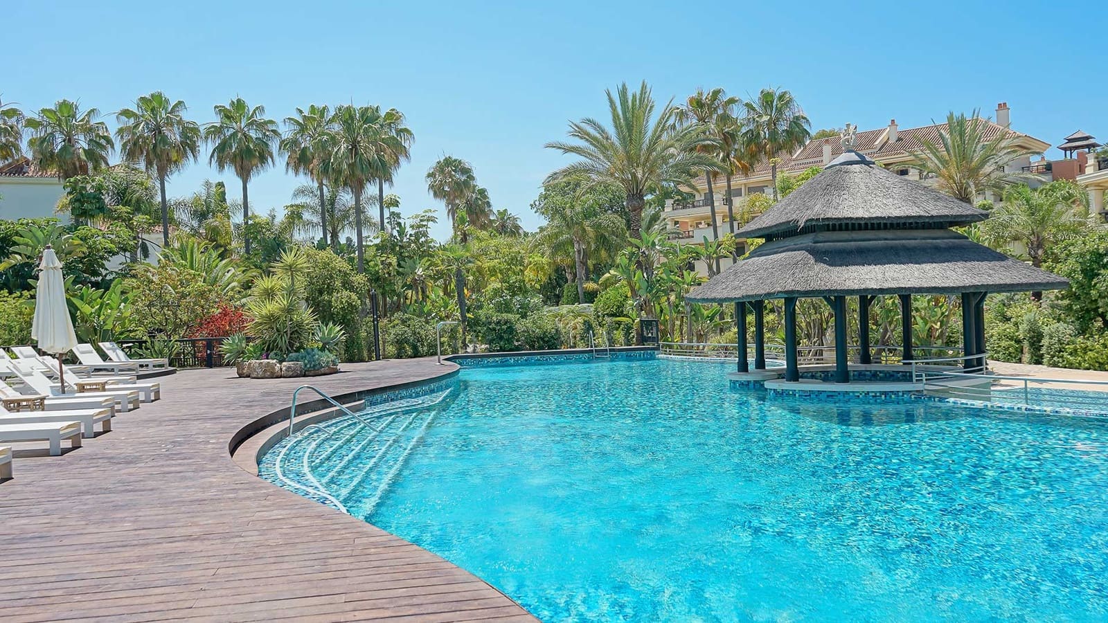 3 chambre Appartement à vendre à Puerto Banus avec piscine - 6 900 000 € (Ref: 9108815)