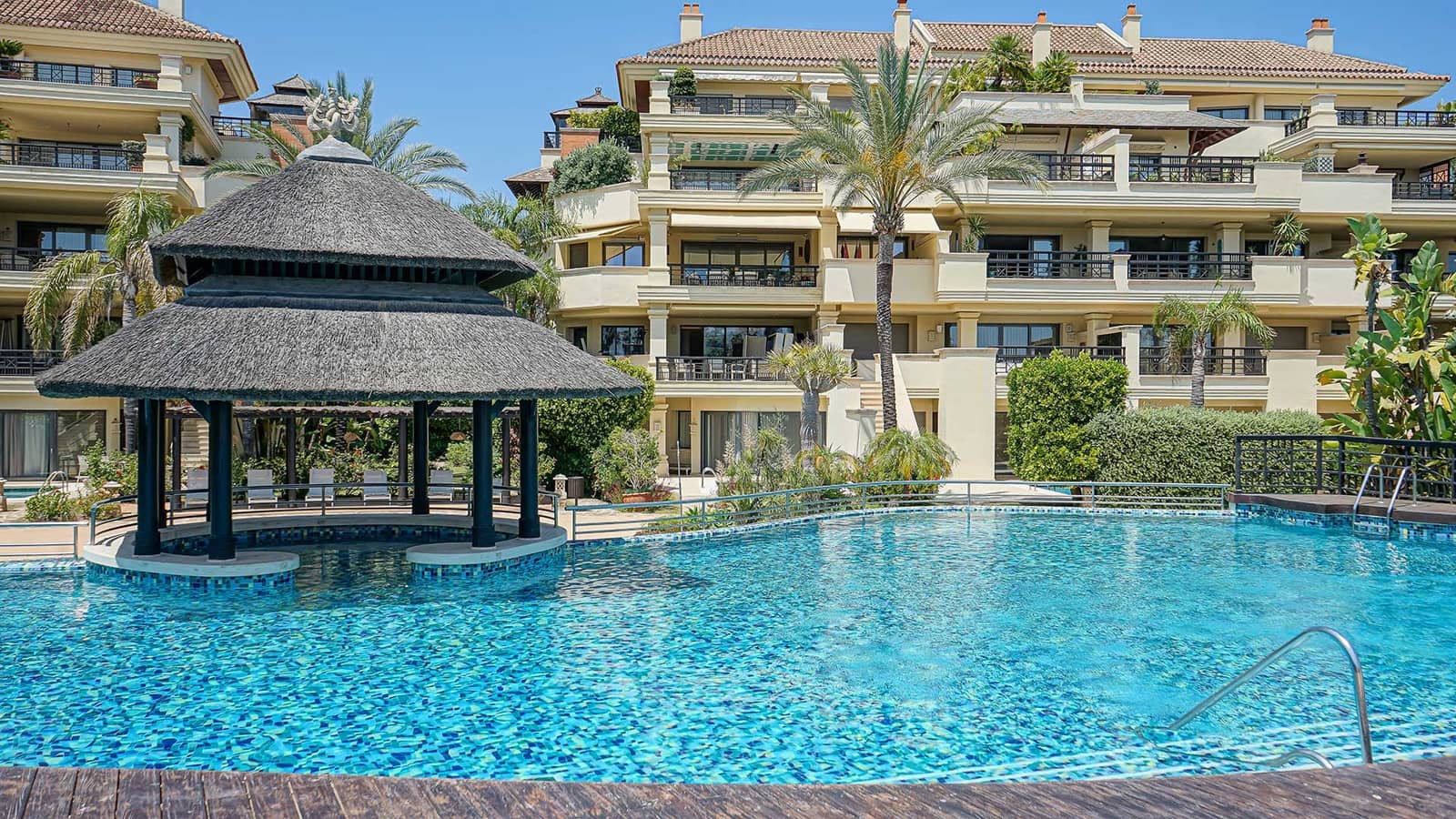 3 chambre Appartement à vendre à Puerto Banus avec piscine - 6 900 000 € (Ref: 9108815)