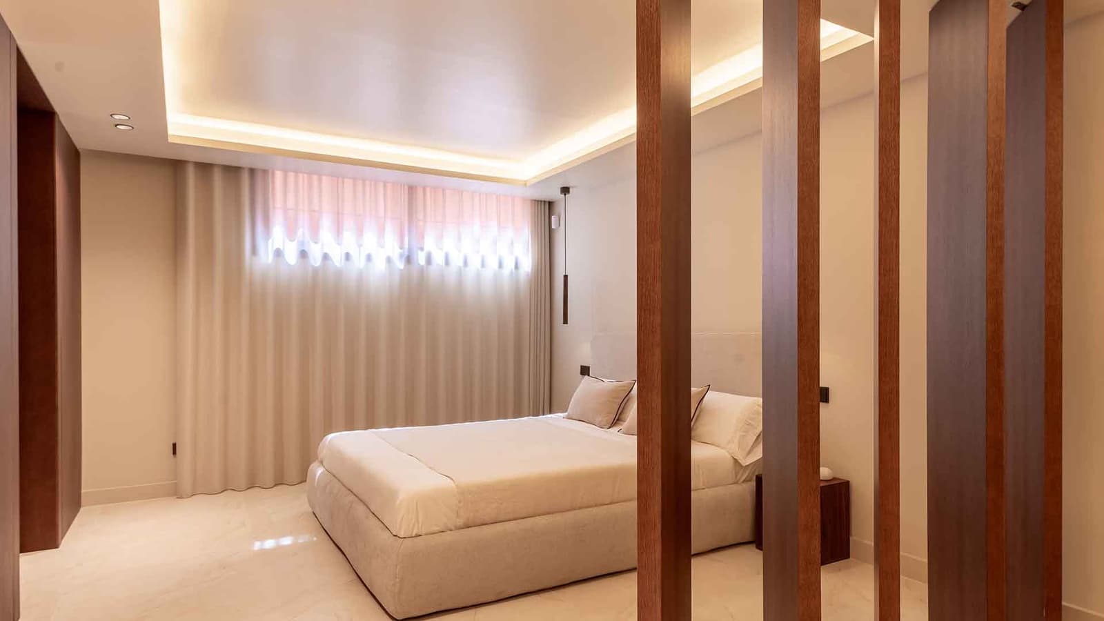 4 soveværelse Byhus til salg i Golden Mile med swimmingpool - € 1.995.000 (Ref: 9116236)