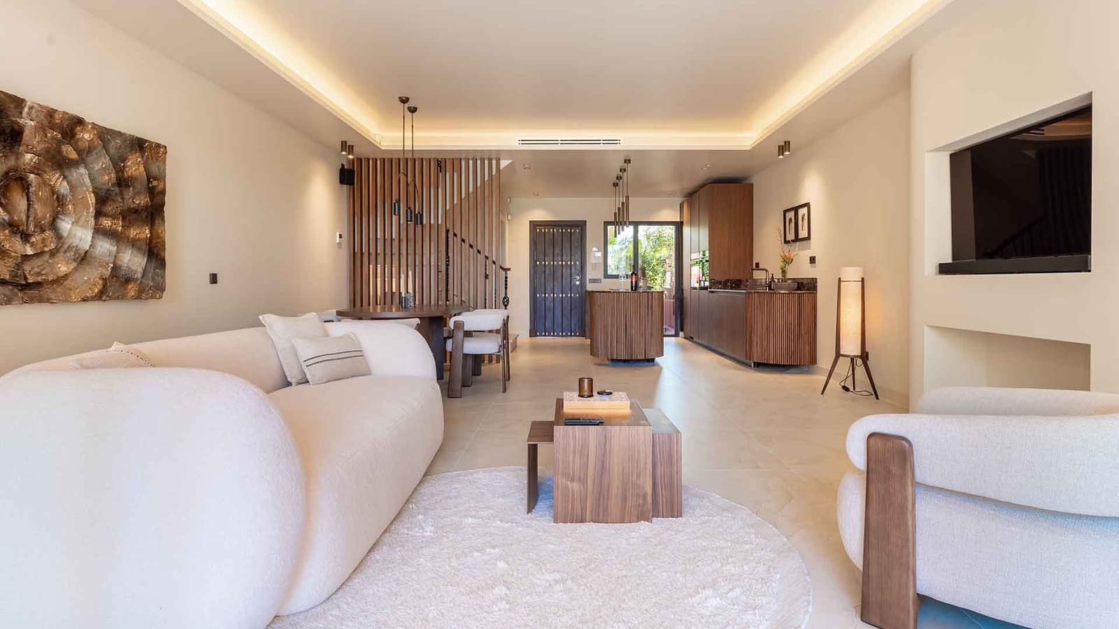 4 soveværelse Byhus til salg i Golden Mile med swimmingpool - € 1.995.000 (Ref: 9116236)