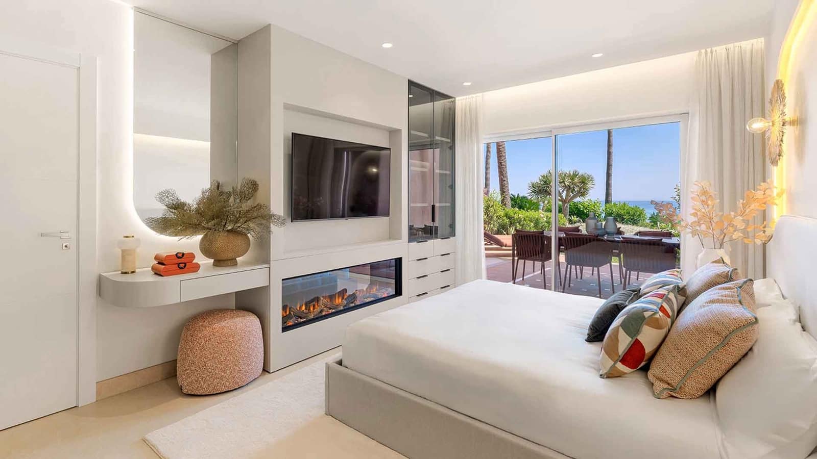 3 soveværelse Lejlighed til salg i Estepona med swimmingpool - € 2.350.000 (Ref: 9126851)