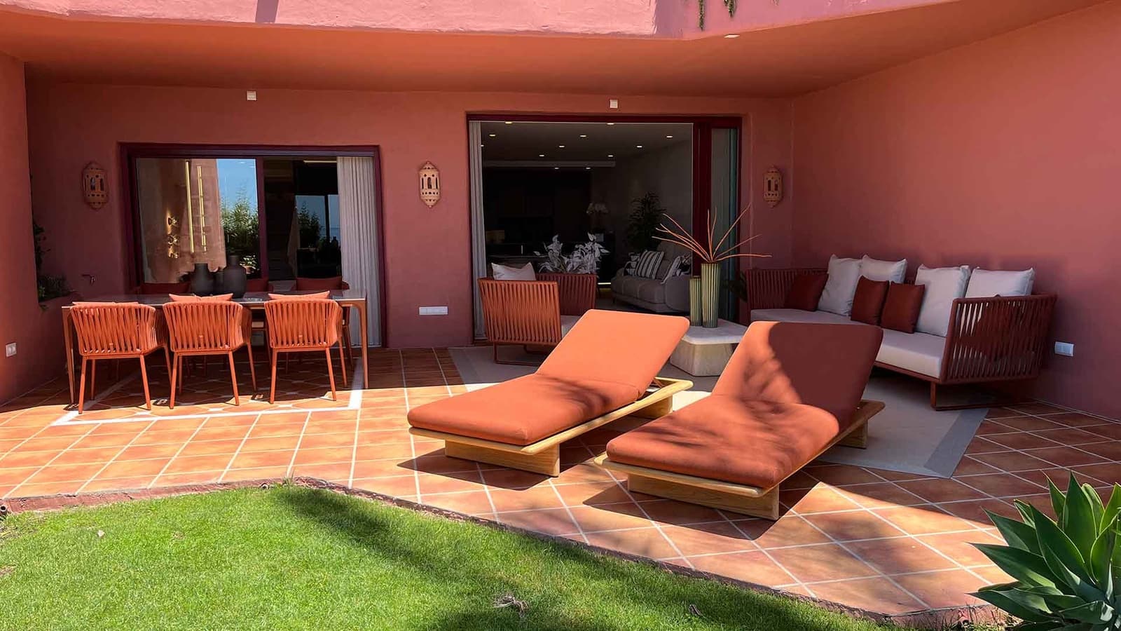 3 soveværelse Lejlighed til salg i Estepona med swimmingpool - € 2.350.000 (Ref: 9126851)