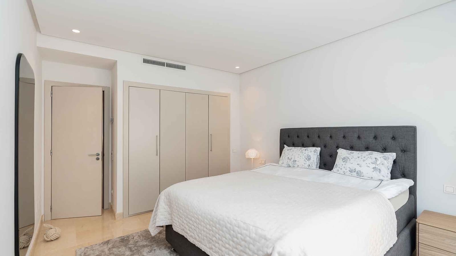 2 soveværelse Penthouse til salg i Golden Mile med swimmingpool - € 2.095.000 (Ref: 9129824)