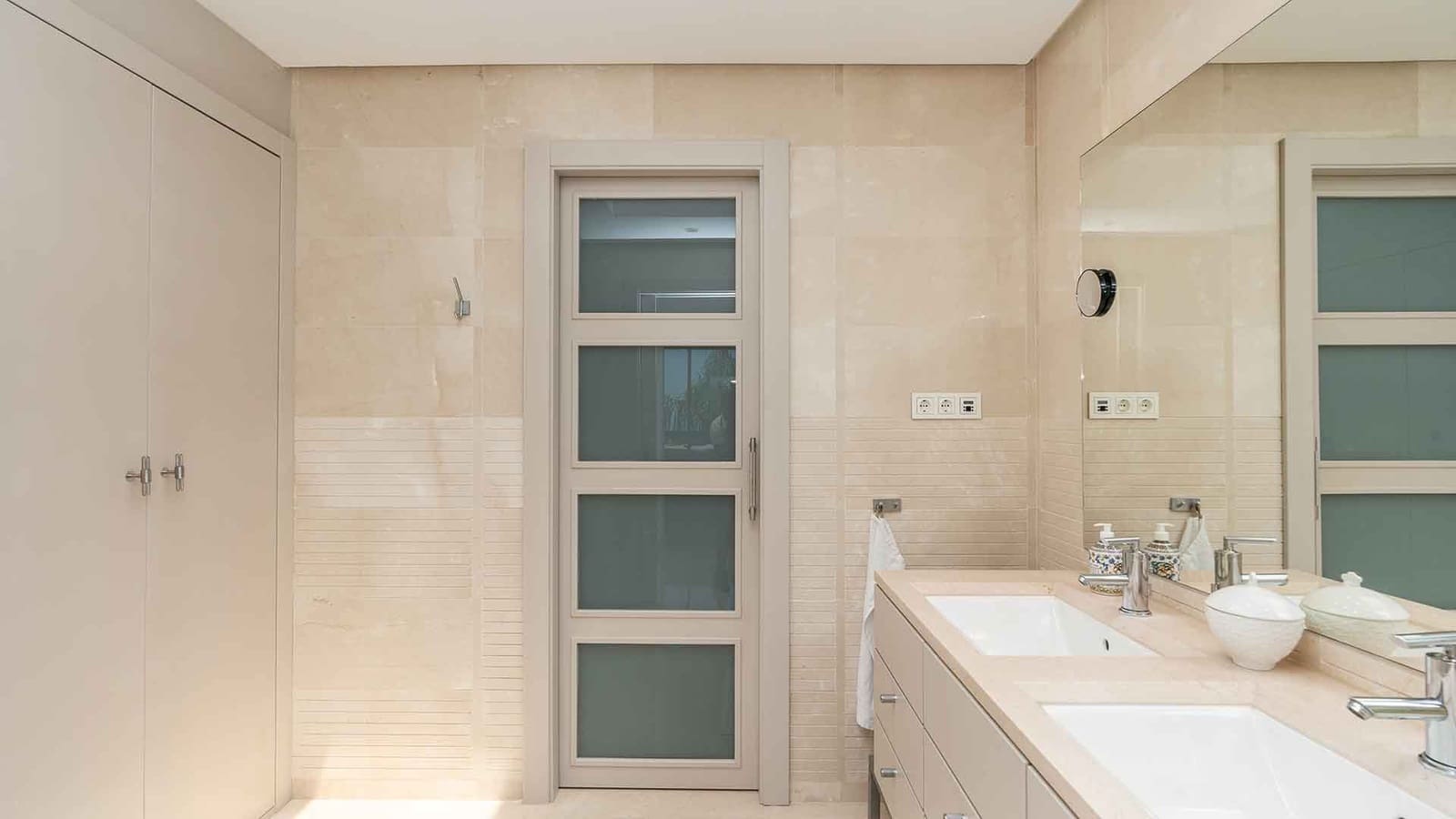 2 soveværelse Penthouse til salg i Golden Mile med swimmingpool - € 2.095.000 (Ref: 9129824)