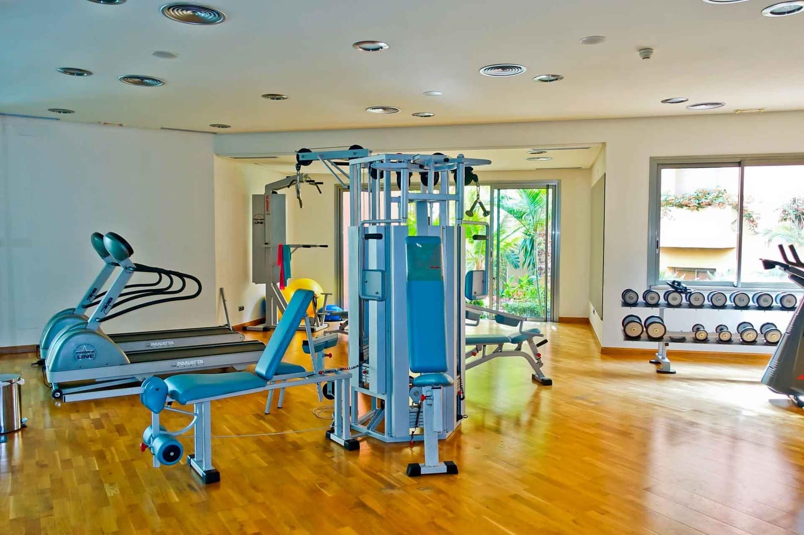 2 soveværelse Penthouse til salg i Golden Mile med swimmingpool - € 2.095.000 (Ref: 9129824)