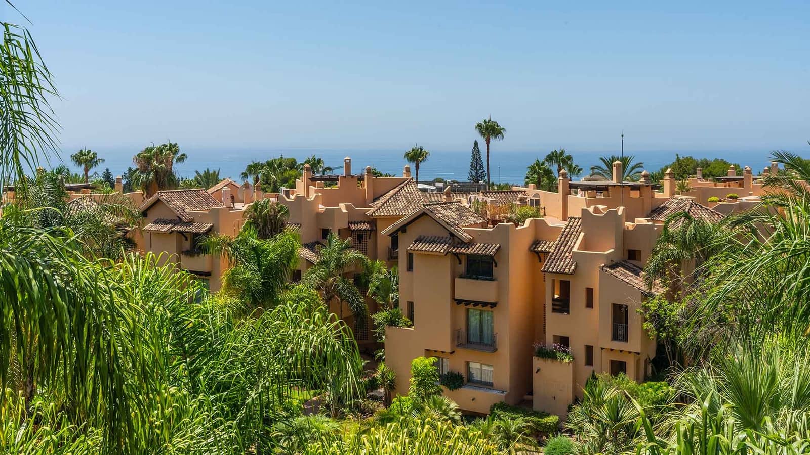 2 soveværelse Penthouse til salg i Golden Mile med swimmingpool - € 2.095.000 (Ref: 9129824)