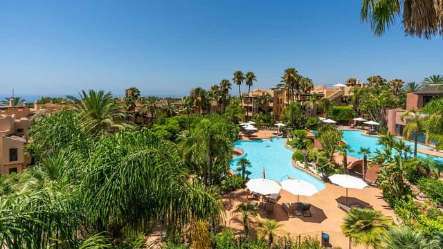 2 chambre Penthouse à vendre à Lomas De Marbella, Marbella avec piscine - 2 095 000 € (Ref: 9129824)