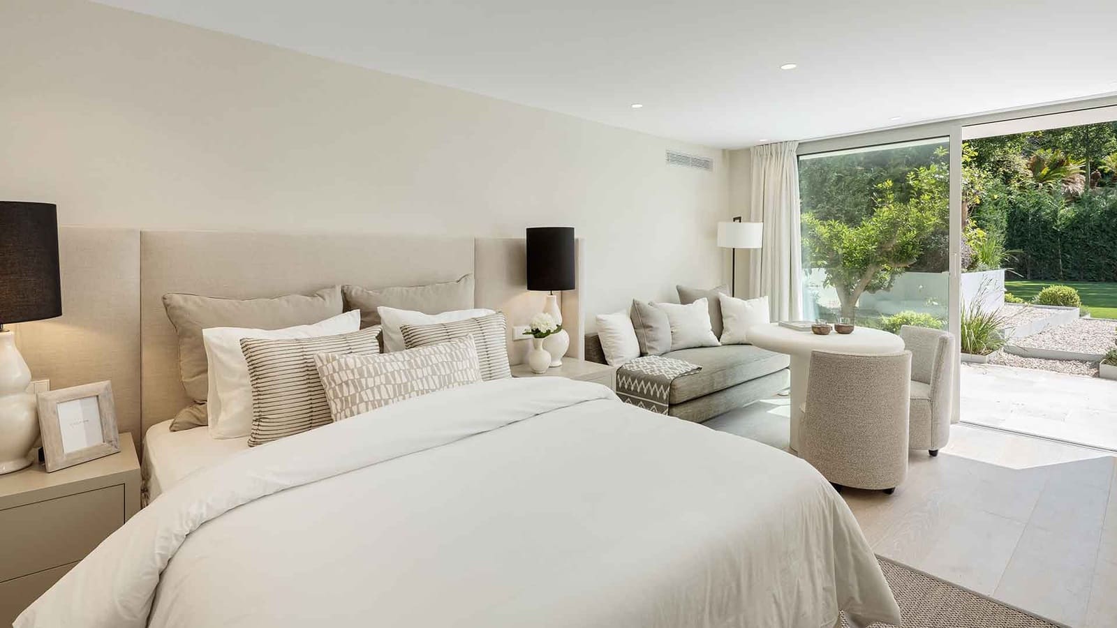 6 soveværelse Villa til salg i Golden Mile med swimmingpool - € 8.950.000 (Ref: 9129825)