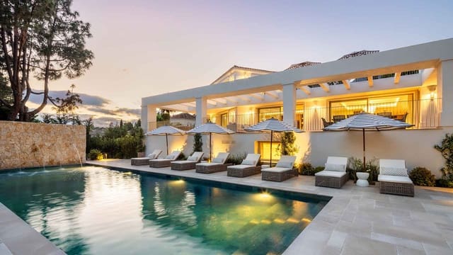 6 soveværelse Villa til salg i Lomas De Marbella, Marbella med swimmingpool - € 8.950.000 (Ref: 9129825)