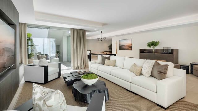 6 soveværelse Villa til salg i Lomas De Marbella, Marbella med swimmingpool - € 8.950.000 (Ref: 9129825)