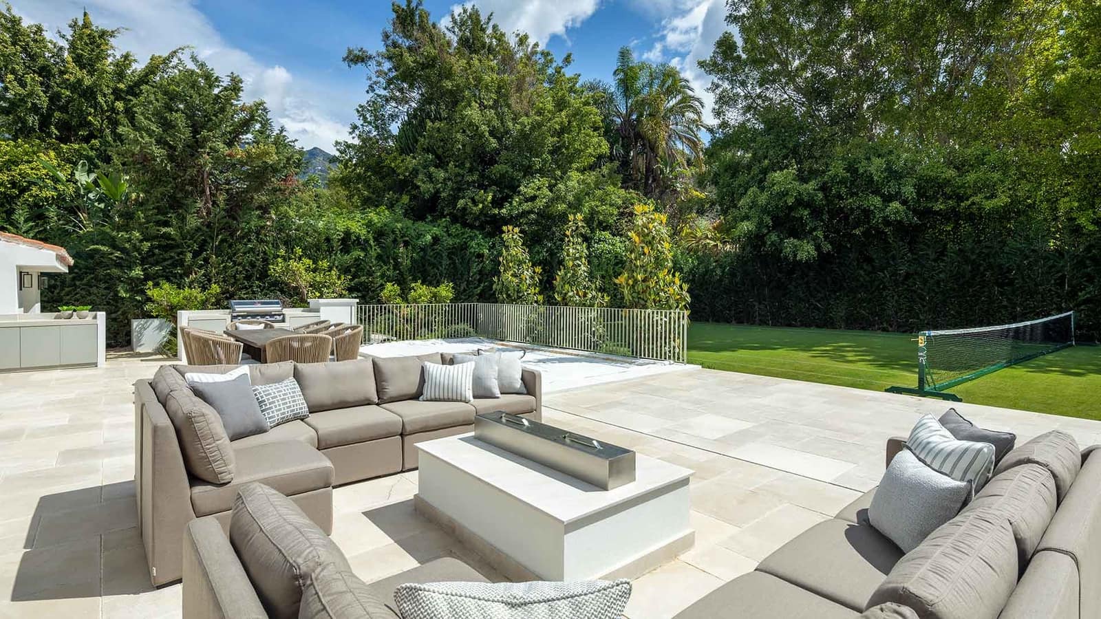 6 soveværelse Villa til salg i Golden Mile med swimmingpool - € 8.950.000 (Ref: 9129825)