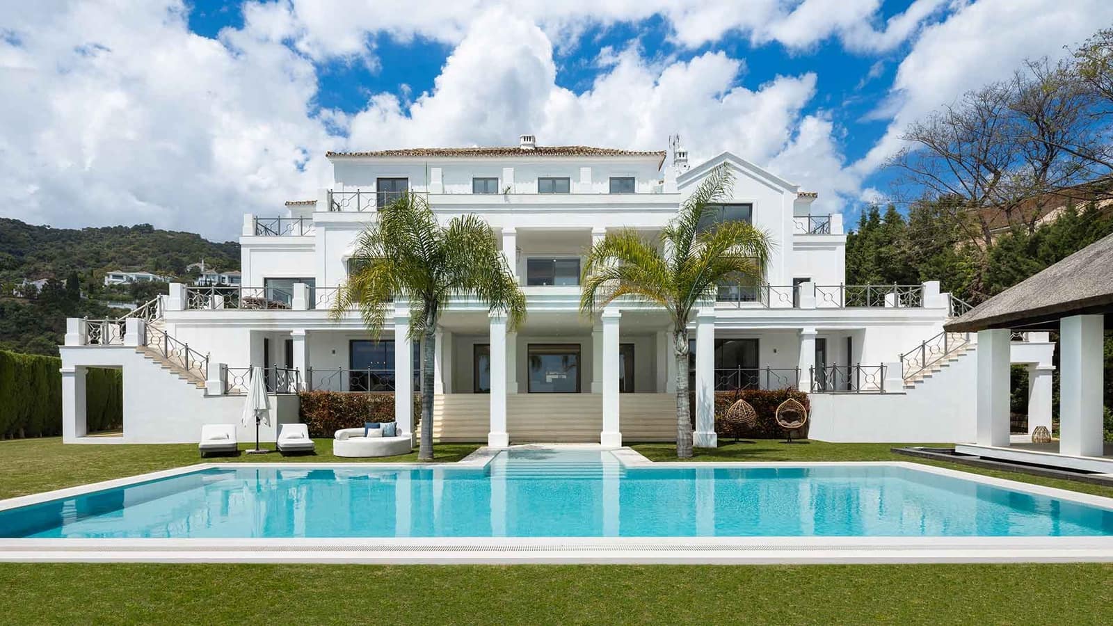 5 soveværelse Villa til salg i El Madronal med swimmingpool - € 8.350.000 (Ref: 9132517)