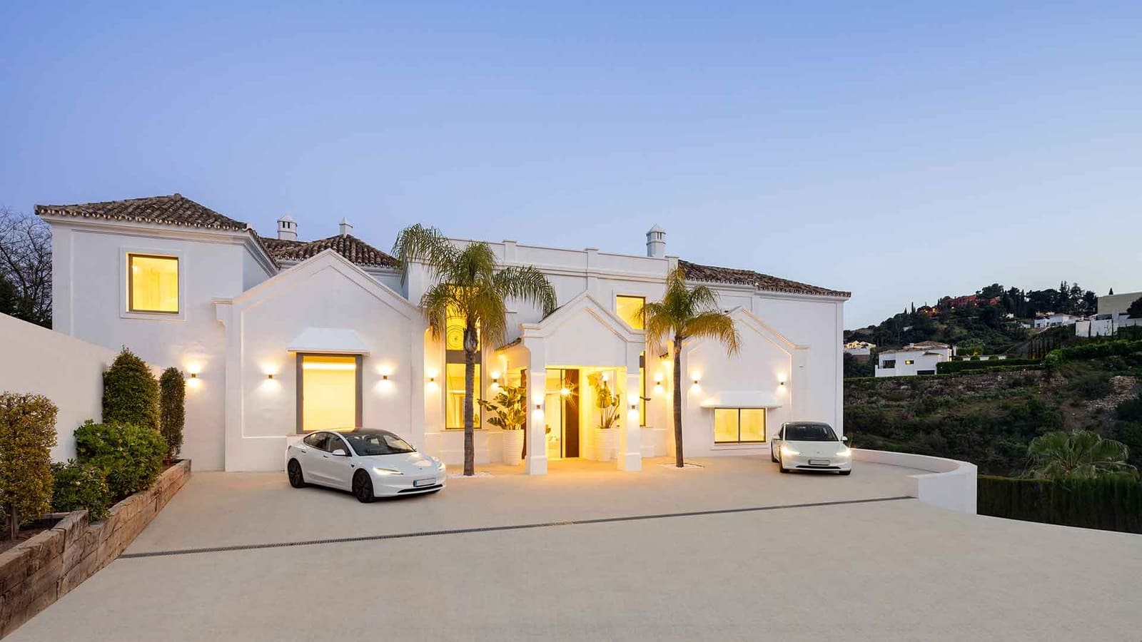 5 soveværelse Villa til salg i El Madronal med swimmingpool - € 8.350.000 (Ref: 9132517)