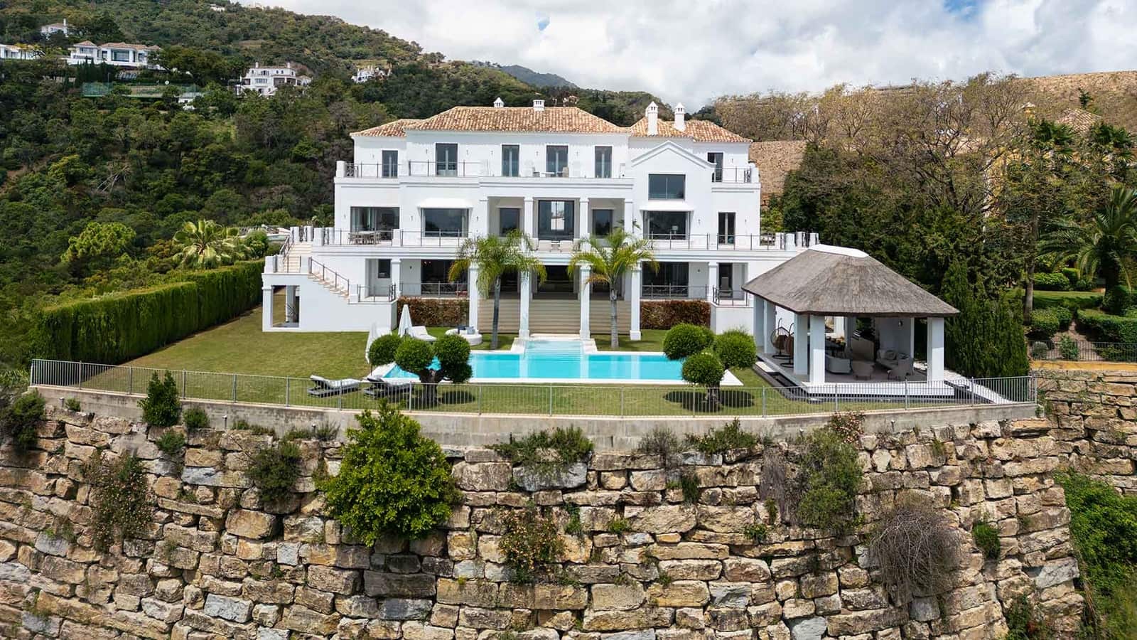 5 soveværelse Villa til salg i El Madronal med swimmingpool - € 8.350.000 (Ref: 9132517)