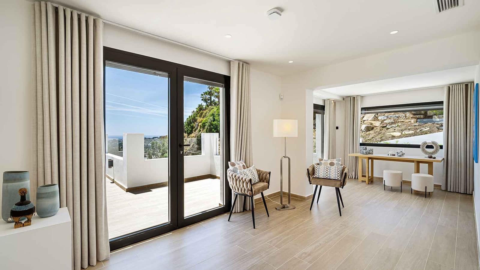 5 makuuhuone Huvila myytävänä paikassa Nueva Andalucia mukana uima-altaan - 4 950 000 € (Ref: 9143007)