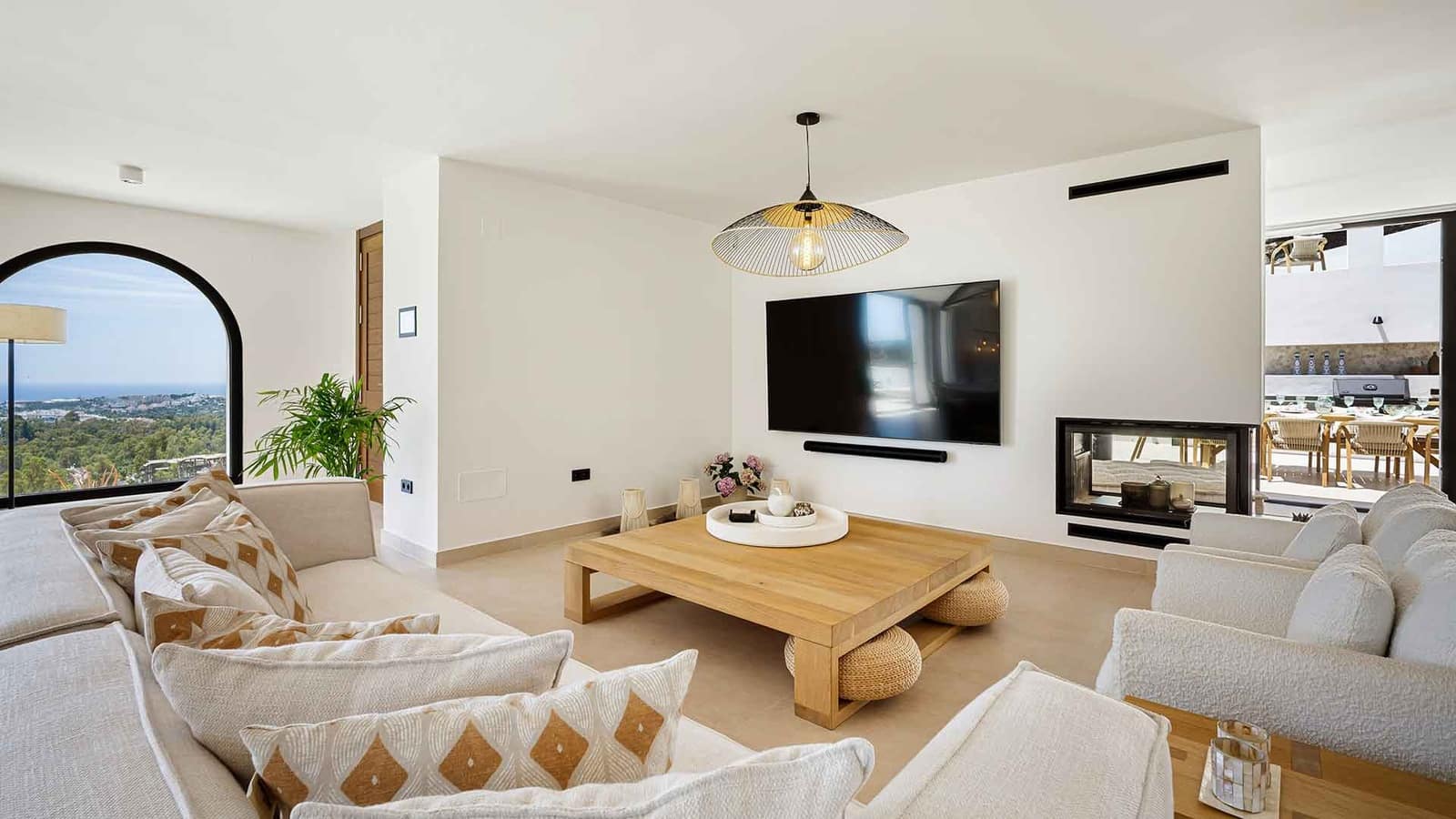 5 makuuhuone Huvila myytävänä paikassa Nueva Andalucia mukana uima-altaan - 4 950 000 € (Ref: 9143007)