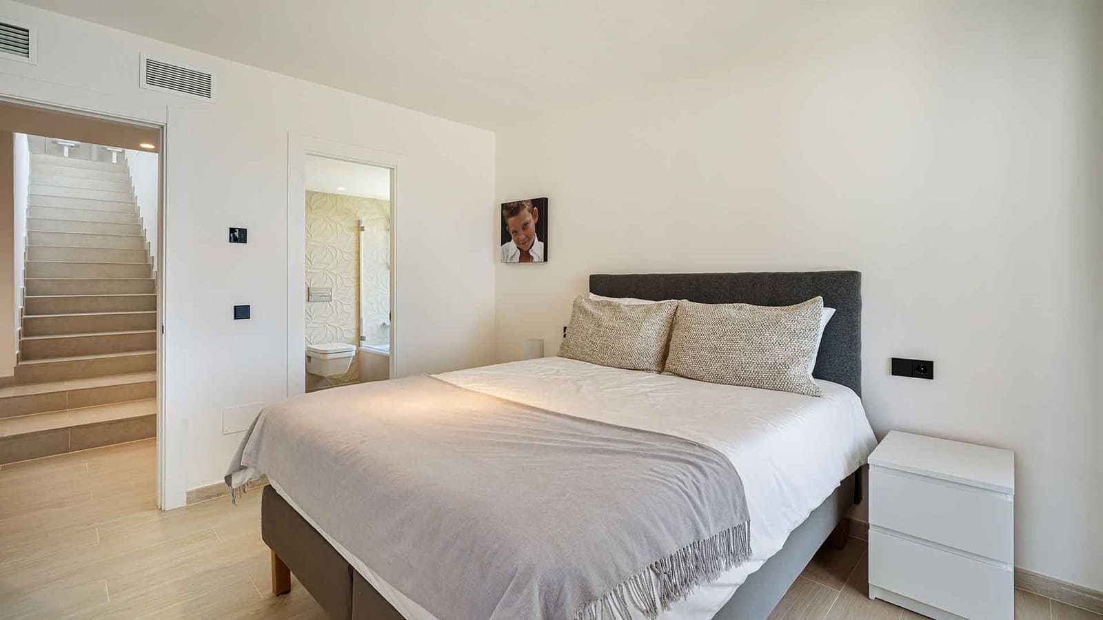 5 makuuhuone Huvila myytävänä paikassa Nueva Andalucia mukana uima-altaan - 4 950 000 € (Ref: 9143007)