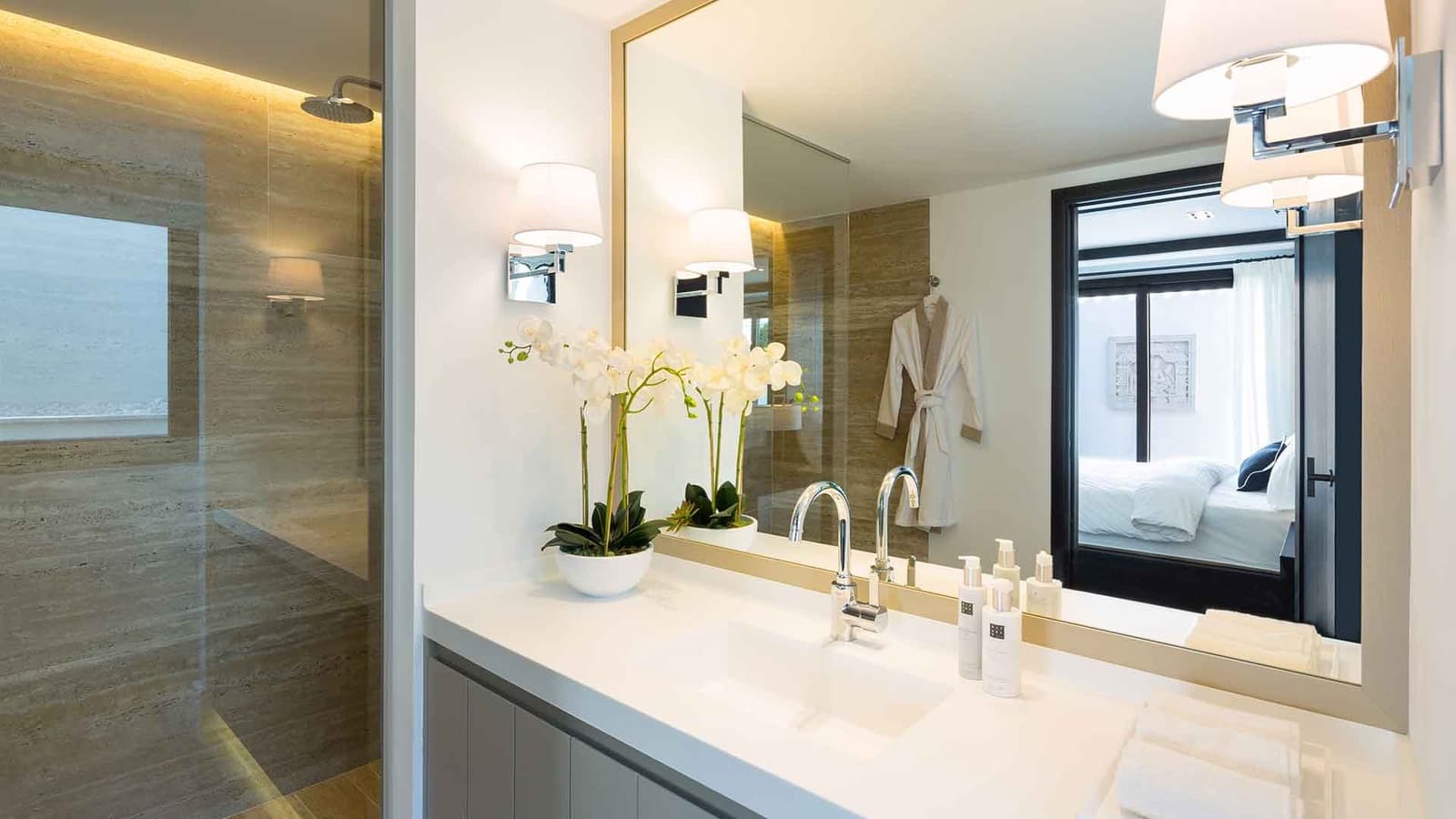 5 soverom Villa til salgs i Aloha Golf med svømmebasseng - € 4 975 000 (Ref: 9143008)