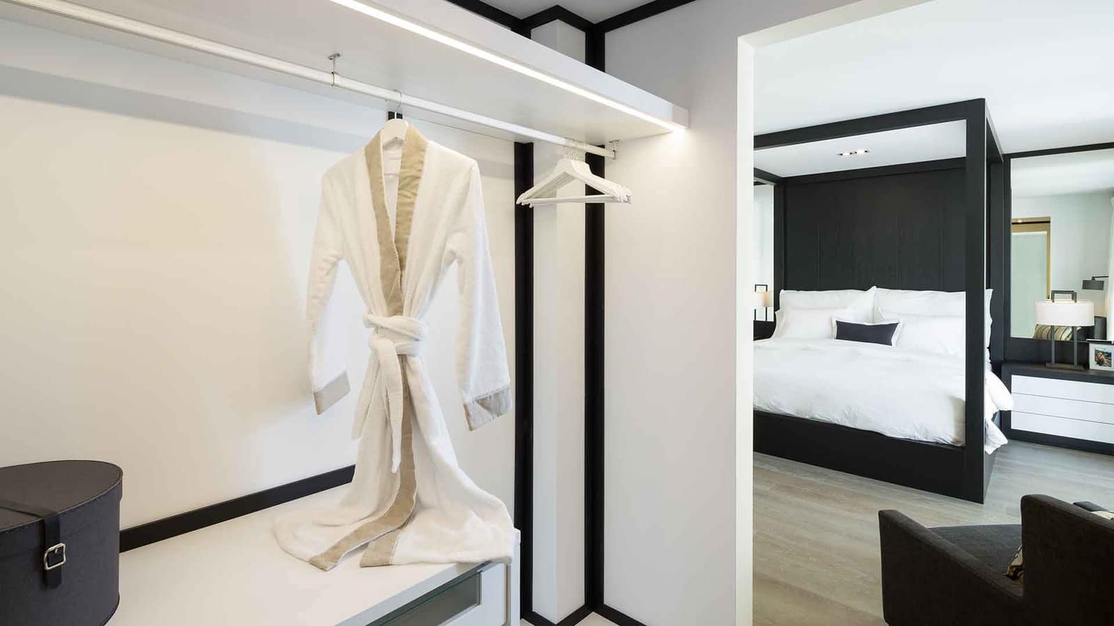 5 soverom Villa til salgs i Aloha Golf med svømmebasseng - € 4 975 000 (Ref: 9143008)