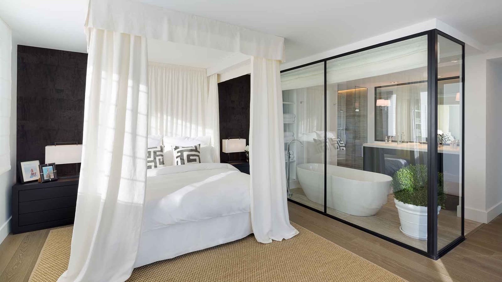 5 soverom Villa til salgs i Aloha Golf med svømmebasseng - € 4 975 000 (Ref: 9143008)