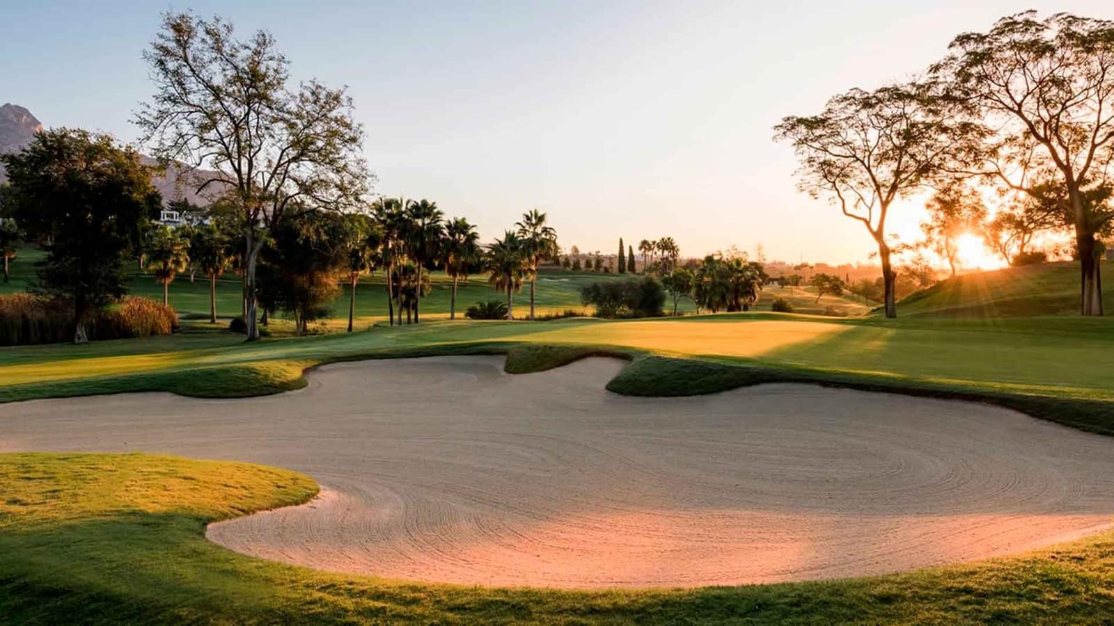 5 soverom Villa til salgs i Aloha Golf med svømmebasseng - € 4 975 000 (Ref: 9143008)