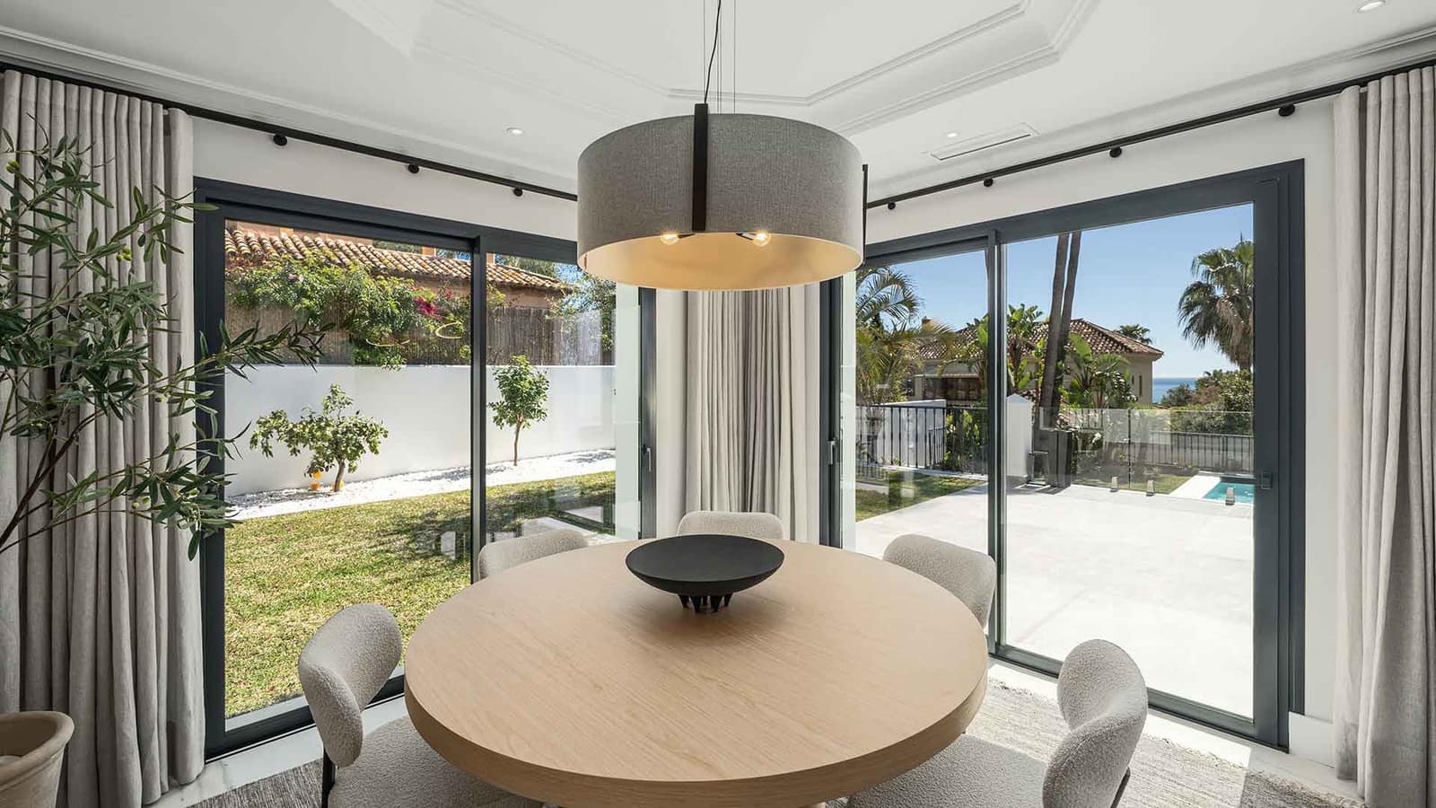 5 soveværelse Villa til salg i Golden Mile med swimmingpool - € 6.980.000 (Ref: 9143561)