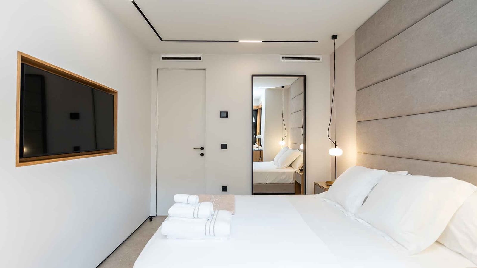 2 soveværelse Lejlighed til salg i Nueva Andalucia med swimmingpool - € 750.000 (Ref: 9162369)