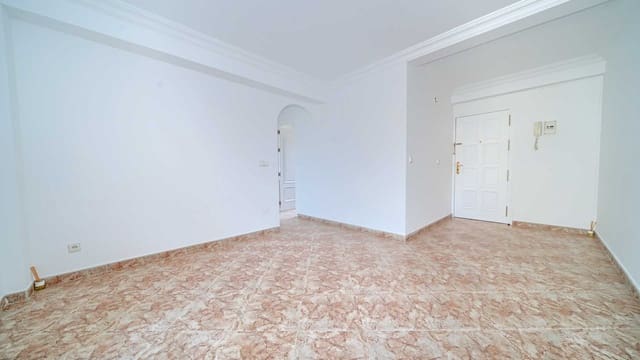 2 soverom Penthouse til salgs i Playa Bajadilla - Puertos, Marbella - € 450 000 (Ref: 9163920)