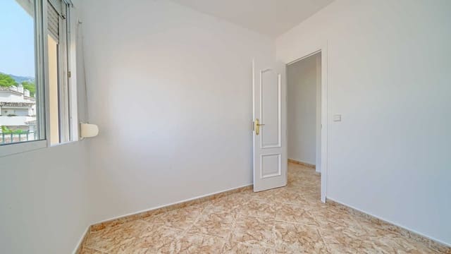 2 soverom Penthouse til salgs i Playa Bajadilla - Puertos, Marbella - € 450 000 (Ref: 9163920)