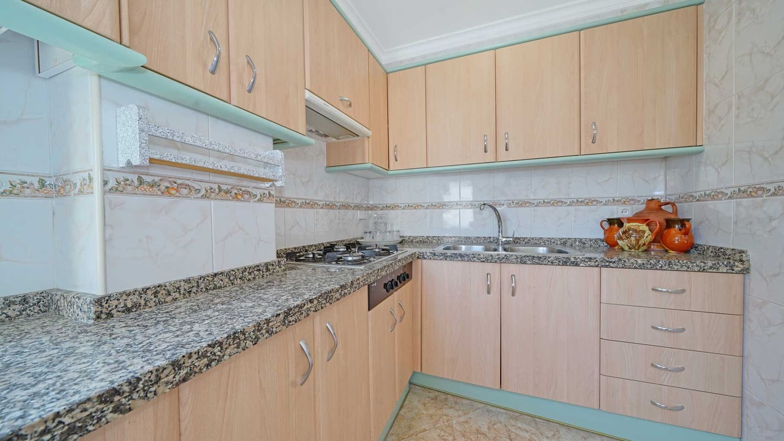 2 sovrum Takvåning till salu i Marbella - 450 000 € (Ref: 9163920)