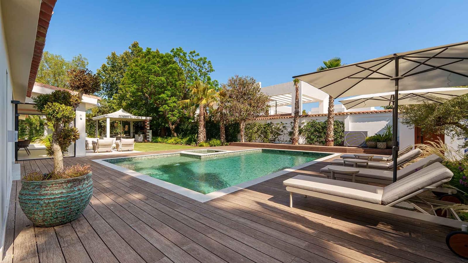 5 sypialnia Willa na sprzedaż w San Pedro de Alcantara z basenem - 6 500 000 € (Ref: 9174596)