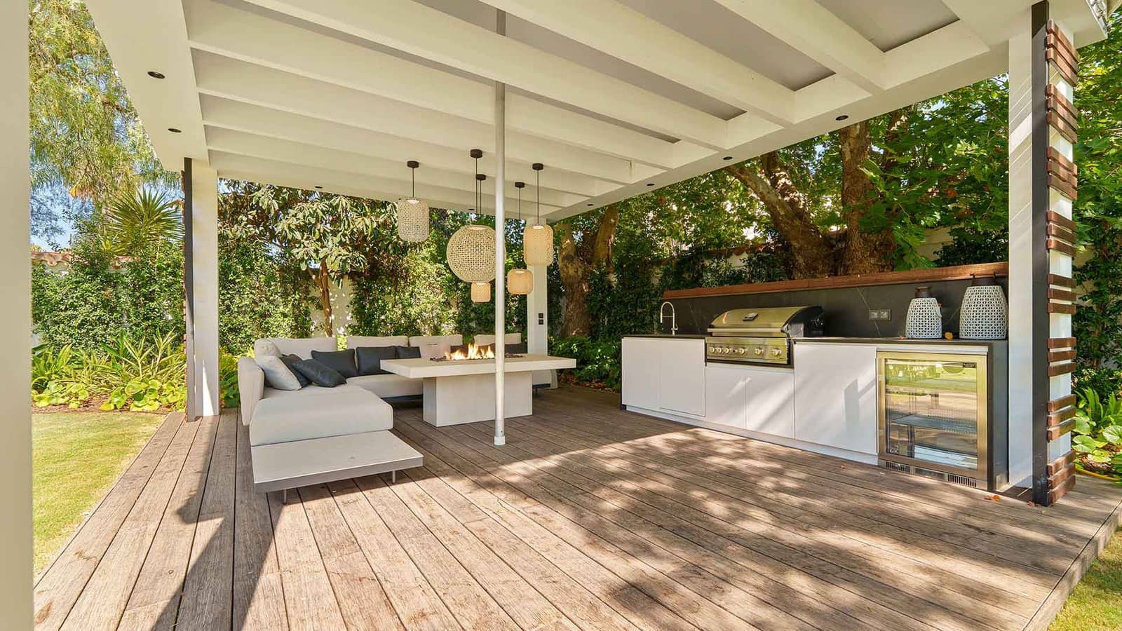 5 sypialnia Willa na sprzedaż w San Pedro de Alcantara z basenem - 6 500 000 € (Ref: 9174596)