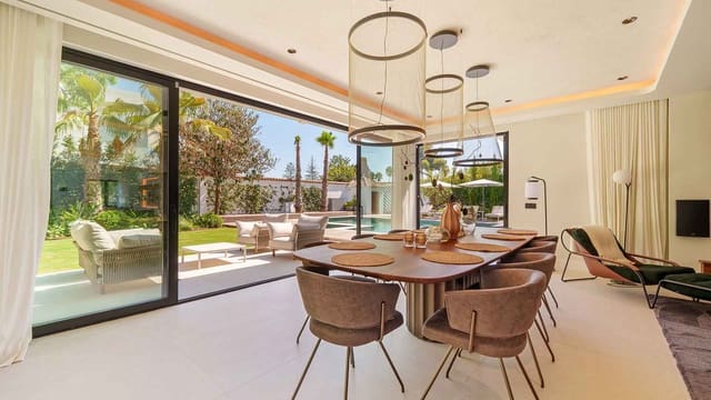 5 sypialnia Willa na sprzedaż w San Pedro de Alcántara Pueblo, Marbella z basenem - 6 500 000 € (Ref: 9174596)