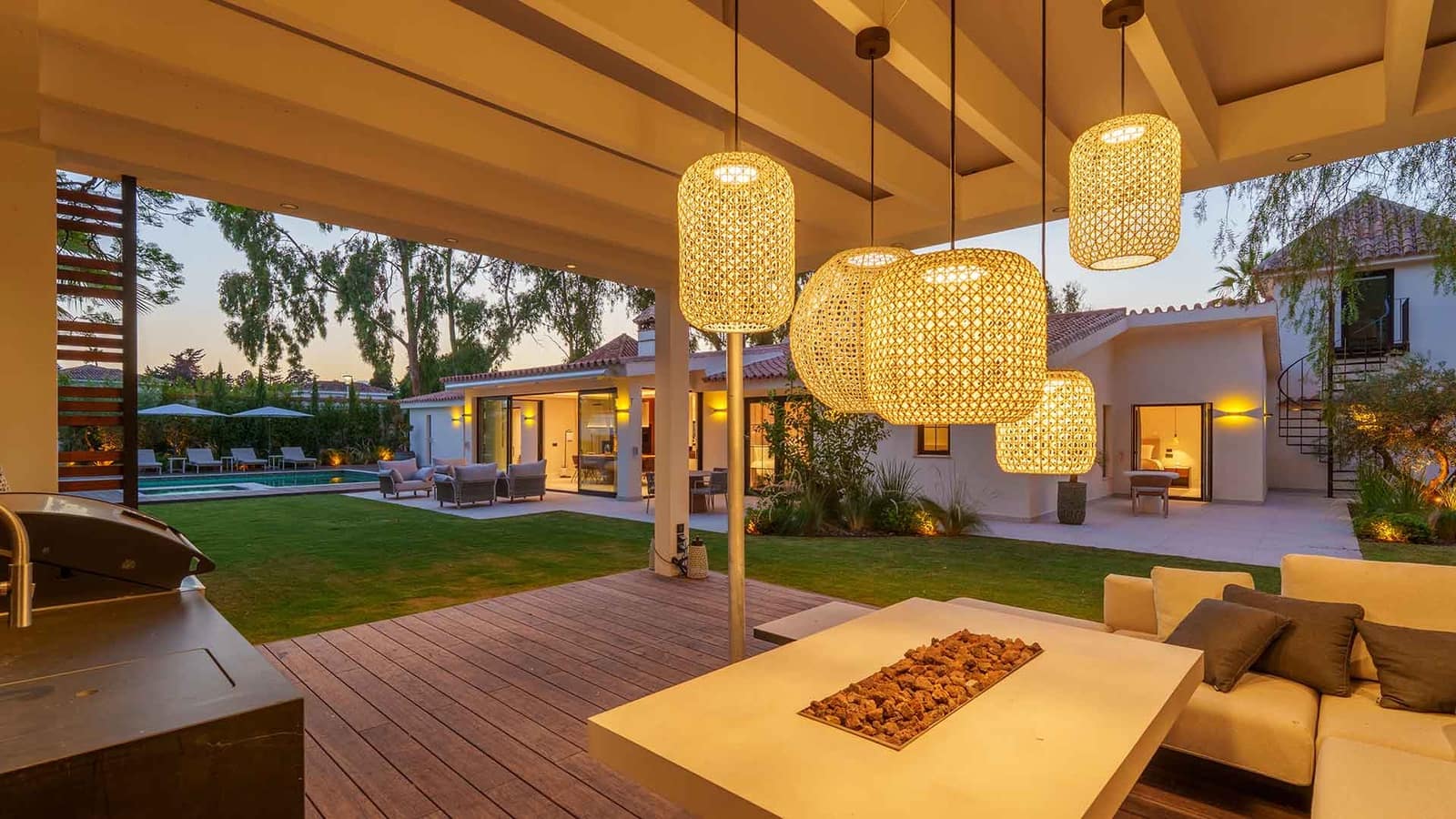 5 sypialnia Willa na sprzedaż w San Pedro de Alcantara z basenem - 6 500 000 € (Ref: 9174596)