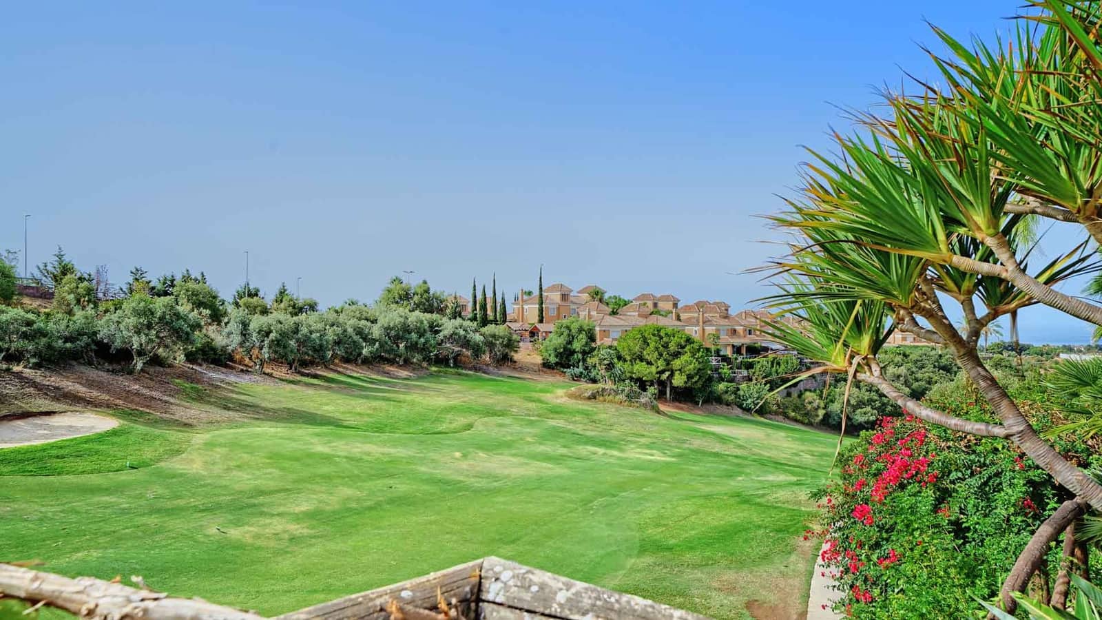 4 soveværelse Villa til salg i Marbella med swimmingpool - € 1.700.000 (Ref: 9181125)