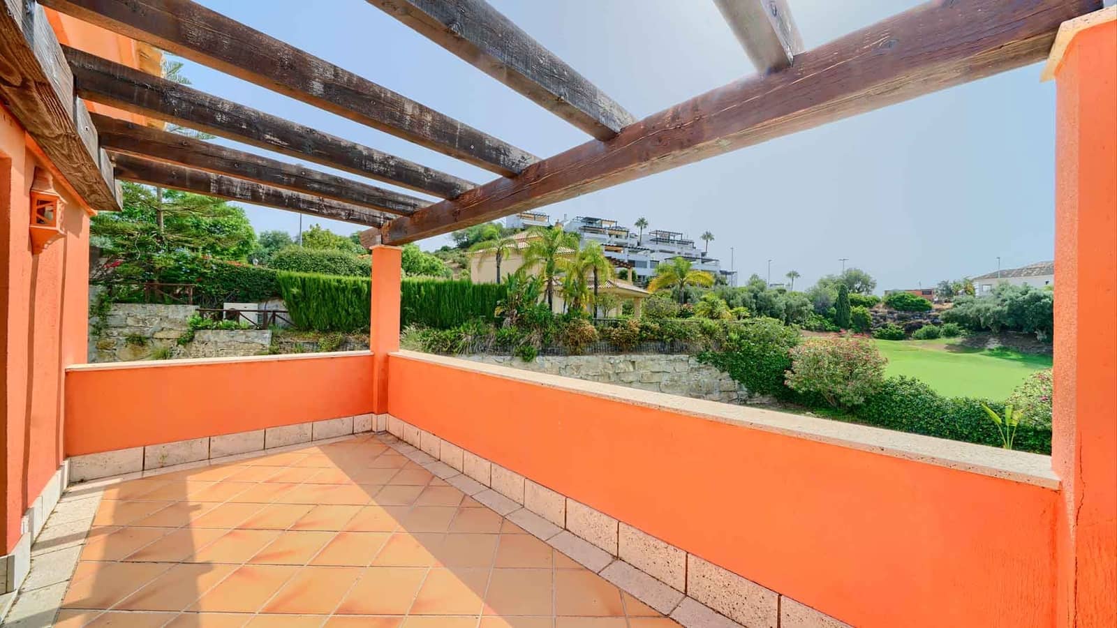 4 soveværelse Villa til salg i Marbella med swimmingpool - € 1.700.000 (Ref: 9181125)