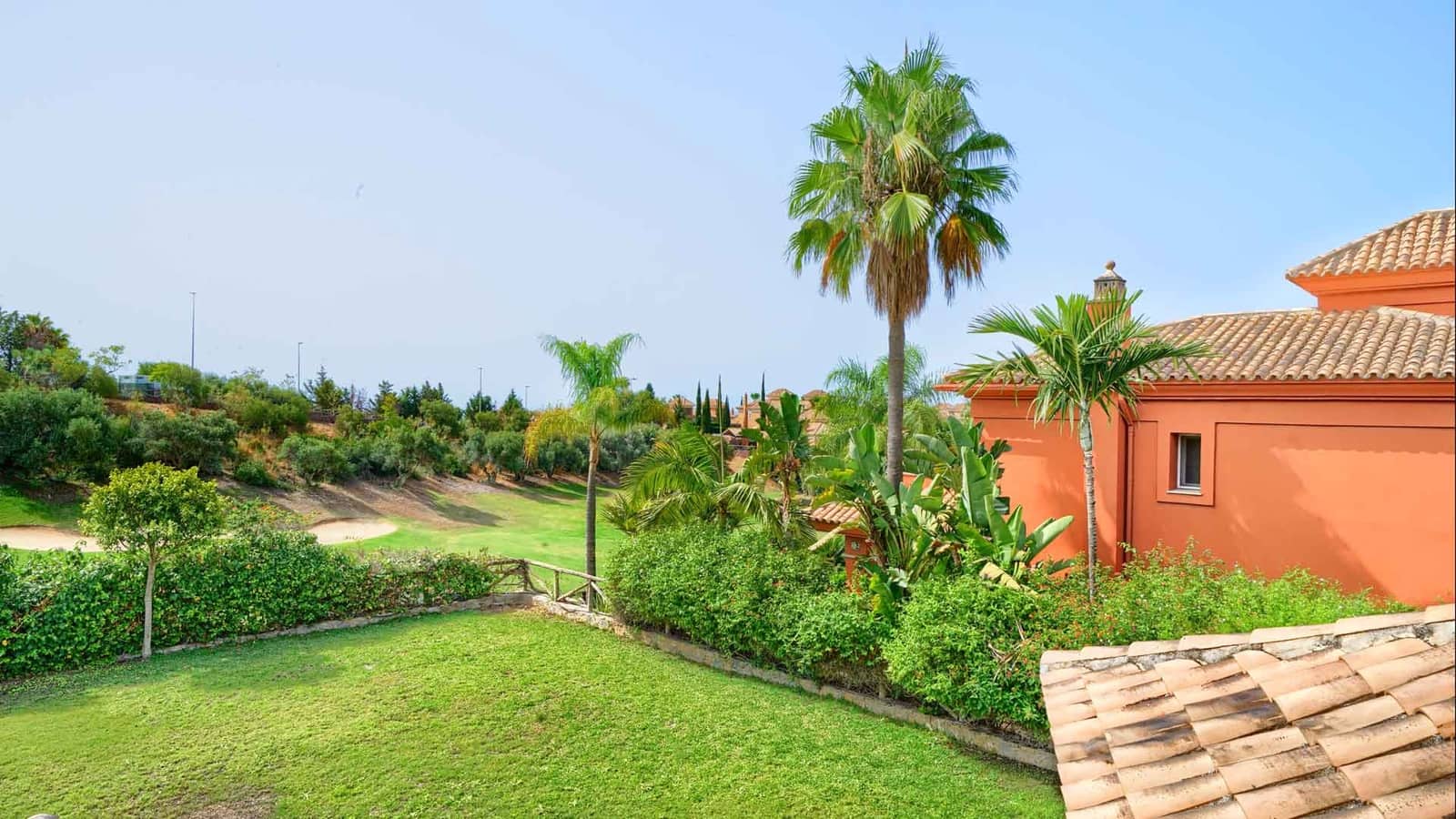 4 soveværelse Villa til salg i Marbella med swimmingpool - € 1.700.000 (Ref: 9181125)