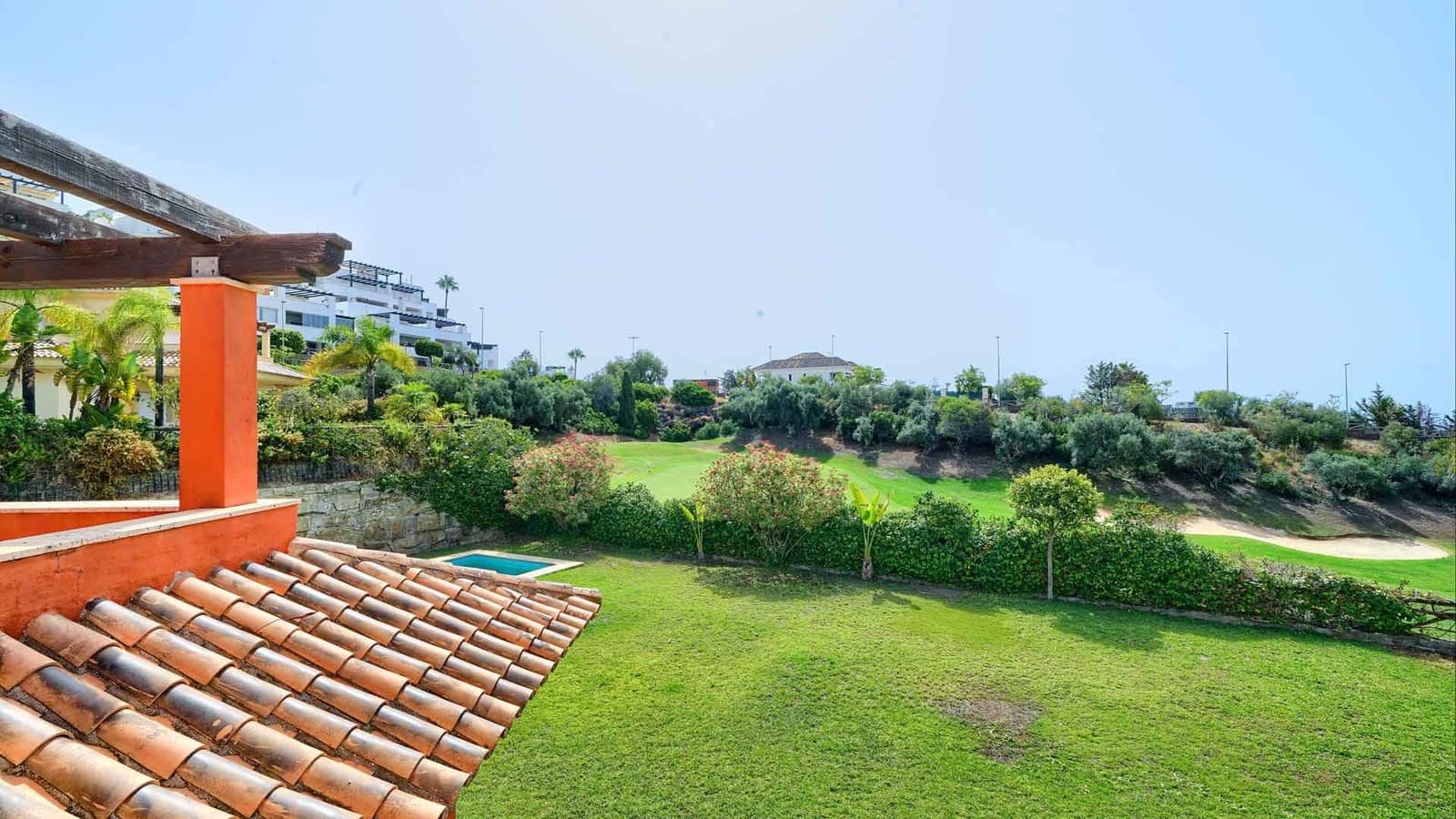 4 soveværelse Villa til salg i Marbella med swimmingpool - € 1.700.000 (Ref: 9181125)