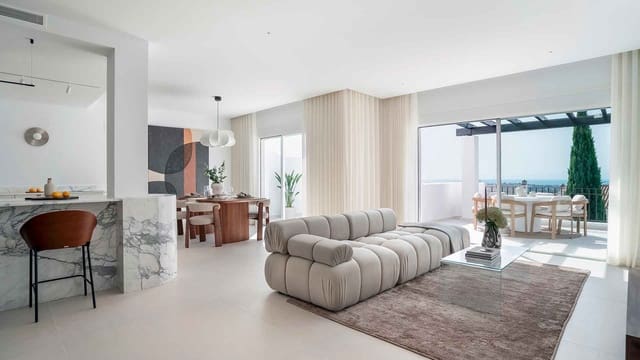 3 chambre Penthouse à vendre à Nueva Andalucía Centro, Marbella avec piscine - 1 795 000 € (Ref: 9181126)