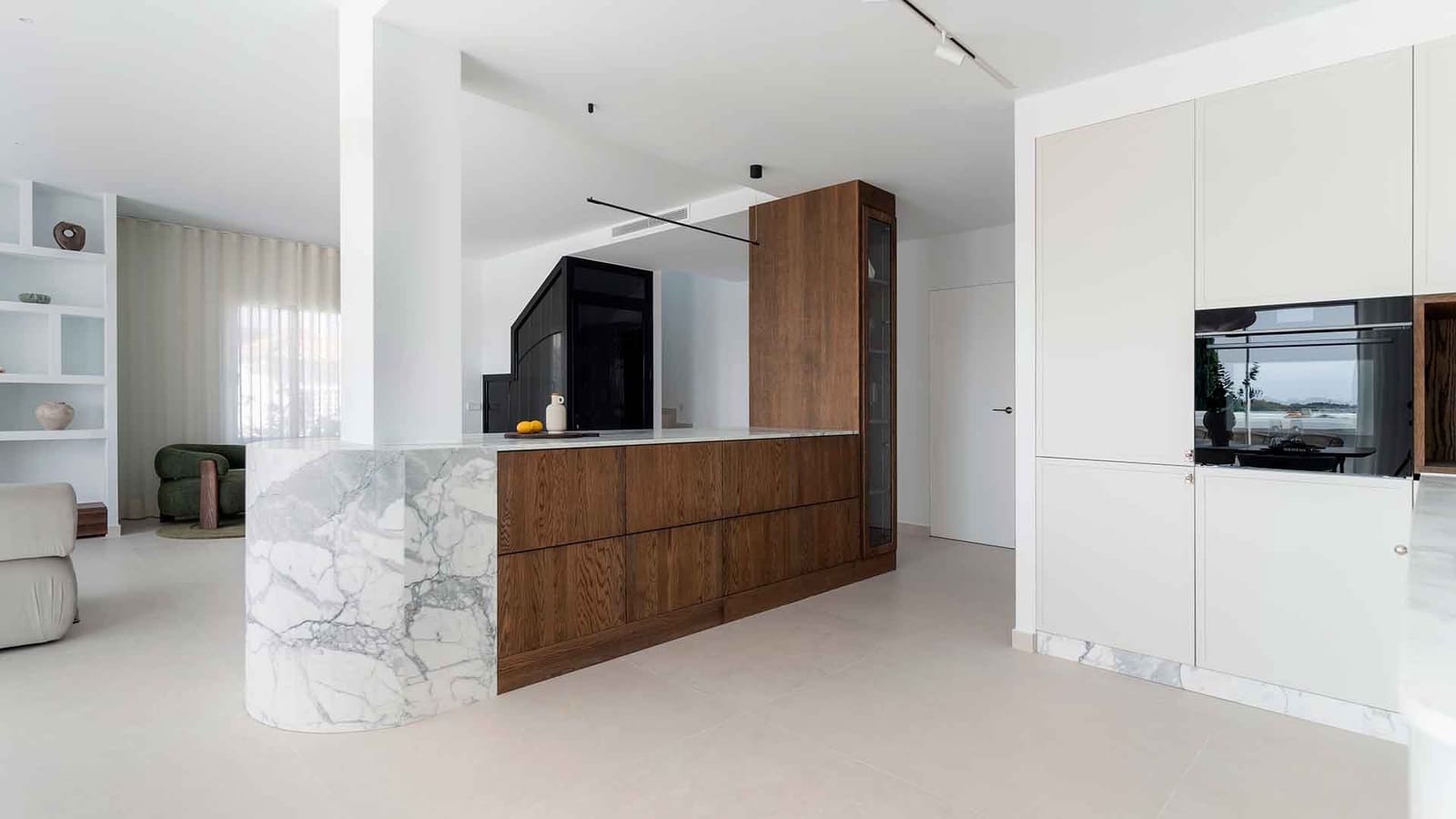 3 sovrum Takvåning till salu i Nueva Andalucia med pool - 1 795 000 € (Ref: 9181126)