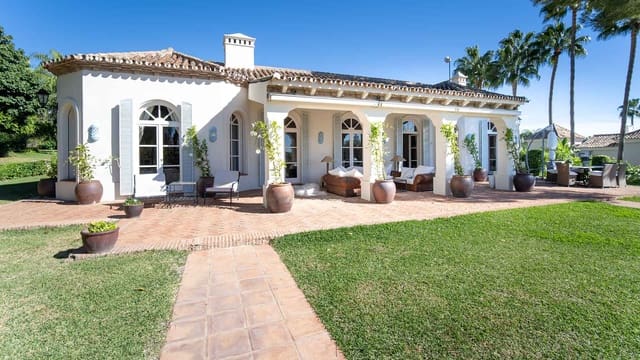 5 sypialnia Willa na sprzedaż w Lomas De Marbella, Marbella z basenem - 13 800 000 € (Ref: 9181127)